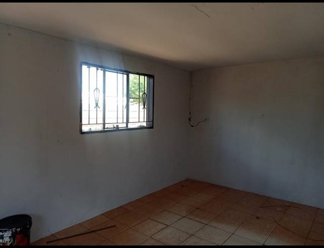 1 BEDROOM PROPERTY TO RENT IN LUFHERENG